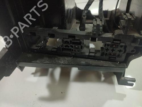 Fuse box VW PASSAT B6 (3C2) 1.9 TDI | BP32543458E1 - Image 3