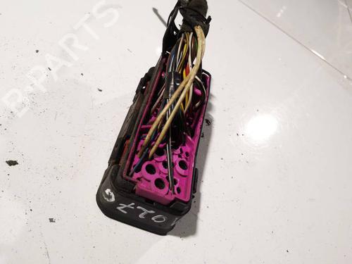 Used Fuse box Fuse box OPEL ASTRA H (A04) 1.7 CDTI (L48) (100 hp) 32581284 32581284