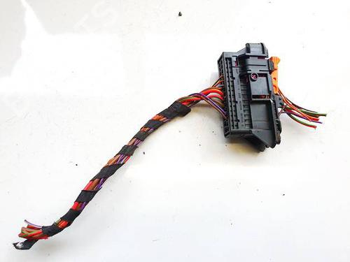Electronic module VW PASSAT B7 (362) 2.0 TDI | BP37009171M83 - Image 3