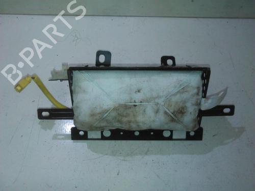 passenger-airbag-hyundai-trajet-fo-1999-2000-2001-2002-2003-2004-2005-2006-2007-2008-33482232 main image