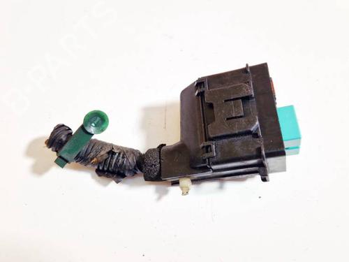 Fuse box HONDA FR-V (BE) 2.2 i CTDi (BE5) | BP32574724E1 