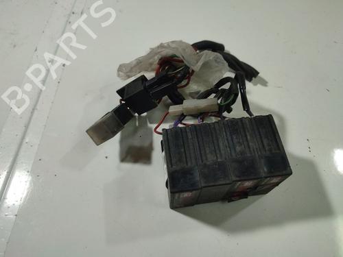 Sikringsdose AUDI A8 D3 (4E2, 4E8) 4.2 quattro (335 hp) 32971177