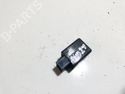 other-nissan-primera-hatchback-p12-2002-33503919 main image