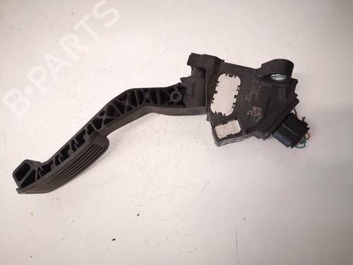 Used Pedal Pedal 34786329 34786329