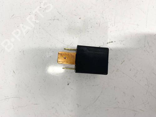 Electronic sensor MITSUBISHI OUTLANDER I (CU_W) 2.0 (CU2W) | BP32582460M84 - Image 2
