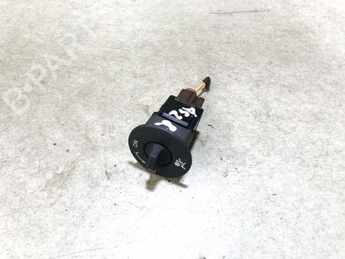 Used Switch Switch RENAULT LAGUNA II (BG0/1_) 2.2 dCi (BG0F) (150 hp) 33065805 33065805