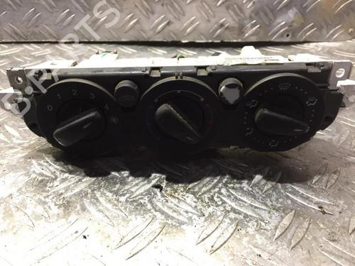 Used Climate control Climate control FORD FOCUS II (DA_, HCP, DP) 1.6 (100 hp) 35656353 35656353
