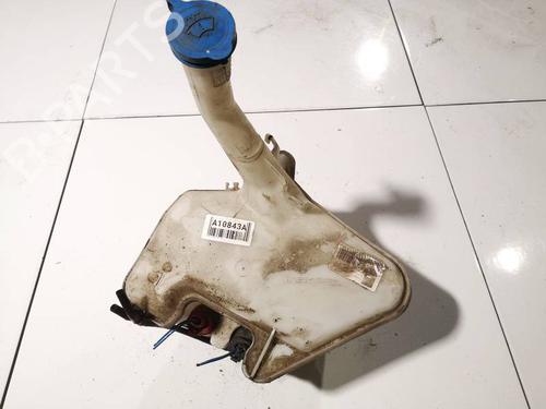 Used Windscreen washer tank Windscreen washer tank TOYOTA YARIS (_P9_) 1.4 D-4D (NLP90_, NLP90R) (90 hp) 34894884 34894884