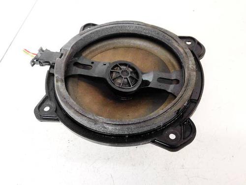 speaker-audi-a3-8p1-2003-2004-2005-2006-2007-2008-2009-2010-2011-2012-2013-32948749 main image