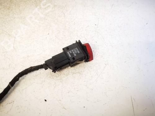 Warning switch AUDI A3 (8P1) 2.0 FSI | BP38975452I22 - Image 3