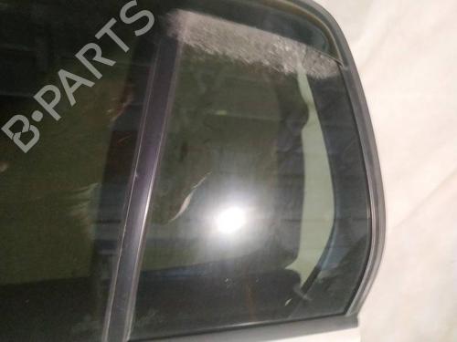 Panel rude bagtil venstre Panel rude bagtil venstre 35275028 35275028