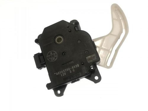 Used Electronic module Electronic module TOYOTA COROLLA Verso (ZER_, ZZE12_, R1_) 2.0 D-4D (CUR10_, CUR10R) (116 hp) 33496824 33496824