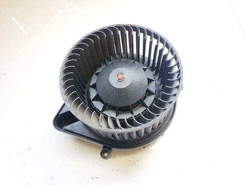 Used Heater blower motor Heater blower motor MERCEDES-BENZ E-CLASS (W212) E 200 CDI / BlueTEC (212.005, 212.006) (136 hp) 36524574 36524574