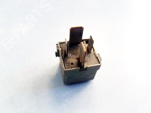 Electronic sensor MERCEDES-BENZ C-CLASS (W204) C 200 CDI (204.007, 204.006) | BP33108125M84 - Image 2