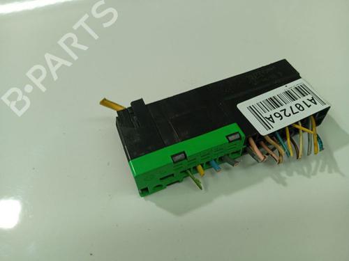Fuse box CITROËN C5 III (RD_) 2.0 HDi (RDRHD8, RDRHDJ, RDRHR8, RDRHRJ) | BP32537012E1