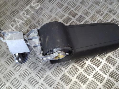 Used Armrest / Center console Armrest / Center console FORD MONDEO IV (BA7) 1.8 TDCi (125 hp) 35687411 35687411