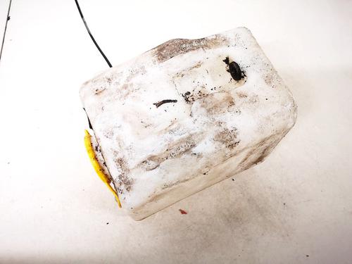 windscreen-washer-tank-opel-corsa-c-x01-2000-2001-2002-2003-2004-2005-2006-2007-2008-2009-35568379 main image