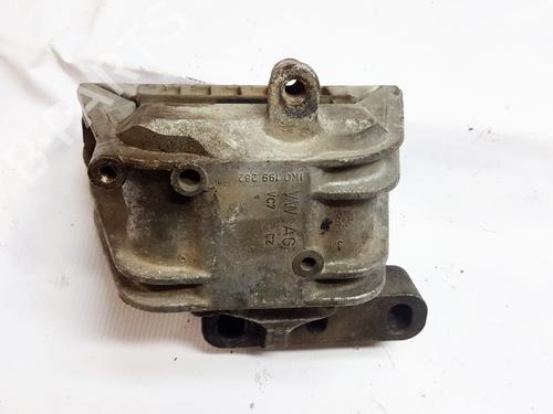Used Engine mount Engine mount SKODA OCTAVIA II (1Z3) 1.9 TDI (105 hp) 33098872 33098872