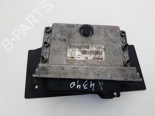 Used Engine control unit (ECU) Engine control unit (ECU) PEUGEOT 406 (8B) 1.9 TD (90 hp) 33504858 33504858