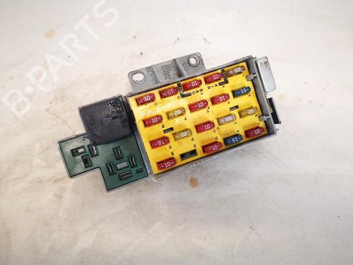 Used Fuse box Fuse box CHRYSLER PT CRUISER (PT_) 2.4 (150 hp) 32910633 32910633