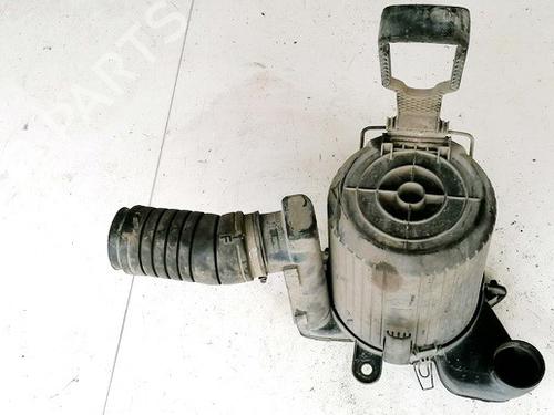 Used Air filter box Air filter box VW TRANSPORTER T4 Van (70A, 70H, 7DA, 7DH) 1.9 D (60 hp) 35611394 35611394