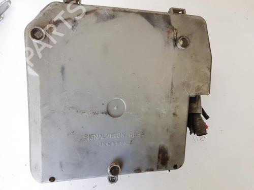 Used Fuse box Fuse box RENAULT ESPACE II (J/S63_) 2.2 (J/S637, J63G) (108 hp) 33095965 33095965