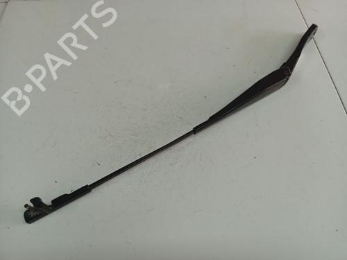Used Front windshield wiper arm Front windshield wiper arm 39159575 39159575