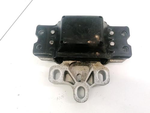 Used Engine mount Engine mount VW TIGUAN (5N_) 2.0 TDI 4motion (140 hp) 32897941 32897941