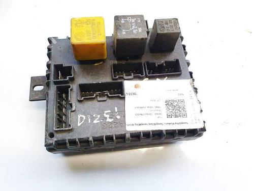 Used Fuse box PORSCHE CAYENNE (9PA) S 4.5 (340 hp) 32554557