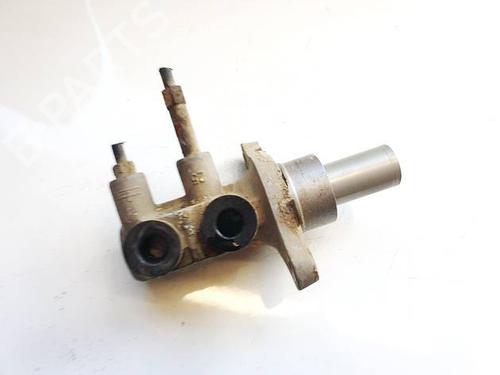 Used Brake master cylinder Brake master cylinder 36852214 36852214