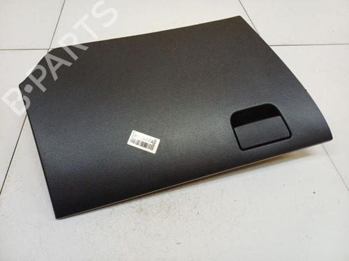 Used Glove box Glove box 37064135 37064135