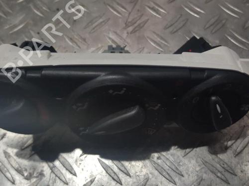 Used Climate control Climate control FORD FOCUS I (DAW, DBW) 1.6 16V (100 hp) 35656257 35656257