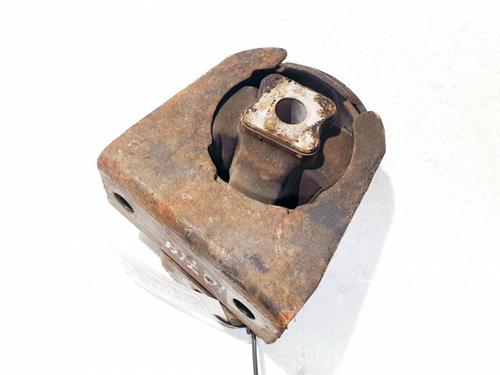 Used Engine mount Engine mount TOYOTA AVENSIS (_T25_) 2.2 D-CAT (ADT251_, ADT251R) (177 hp) 32557962 32557962