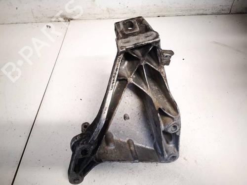 Support BMW 3 (E90) 320 d | BP32548510C155