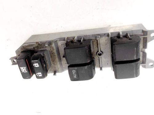 Used Switch Switch TOYOTA RAV 4 III (_A3_) 2.2 D (ALA35_) (150 hp) 32949718 32949718