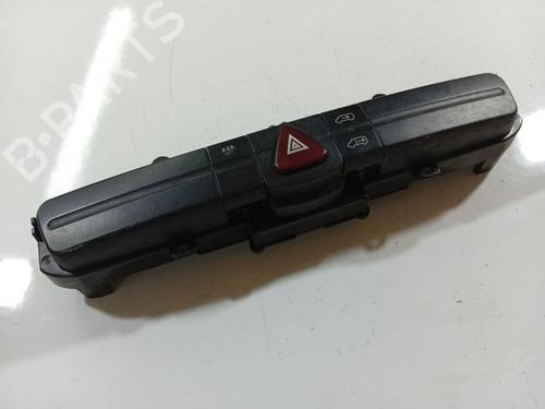 Used Warning switch Warning switch MERCEDES-BENZ SPRINTER 5-t Platform/Chassis (B906) 511 CDI (906.153, 906.155, 906.253, 906.255) (109 hp) 34888935 34888935