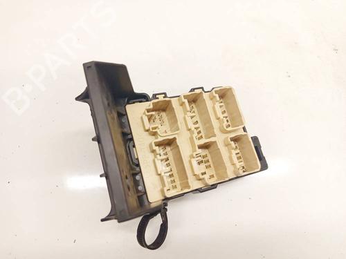 Used Fuse box Fuse box TOYOTA AVENSIS (_T25_) 2.0 D-4D (ADT250_, ADT250R) (126 hp) 33862045 33862045