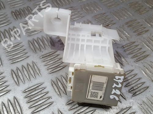 Used Electronic module Electronic module TOYOTA RAV 4 III (_A3_) 2.2 D (ALA35_) (150 hp) 33504056 33504056