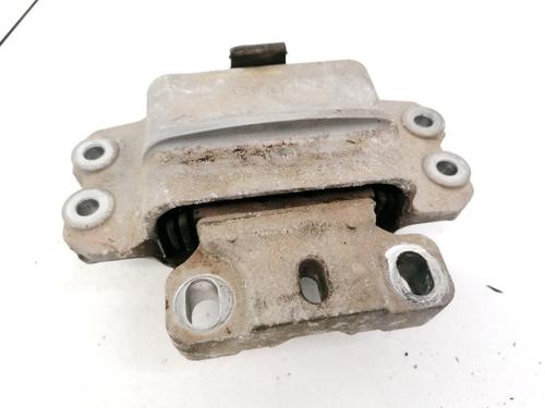 Used Engine mount Engine mount VW GOLF V (1K1) 1.9 TDI (105 hp) 32912847 32912847