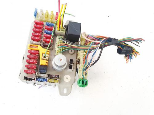 Used Fuse box Fuse box ROVER 25 I Hatchback (RF) 2.0 iDT (101 hp) 32912583 32912583
