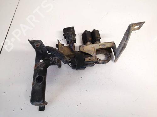 Used Fuse box Fuse box MITSUBISHI PAJERO SPORT VAN I (K90) 2.5 TD (115 hp) 32968165 32968165