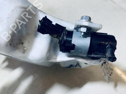 Used Washer pump Washer pump MITSUBISHI PAJERO IV (V8_W, V9_W) 3.2 DI-D 4WD (V98W, V88W) (200 hp) 35635232 35635232