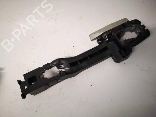 Used Front left exterior door handle Front left exterior door handle 38578518 38578518