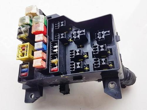 Used Fuse box Fuse box 33525460 33525460