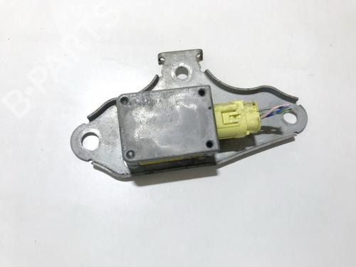 Used Electronic module Electronic module LEXUS IS I (_E1_) 200 (GXE10) (155 hp) 33500939 33500939
