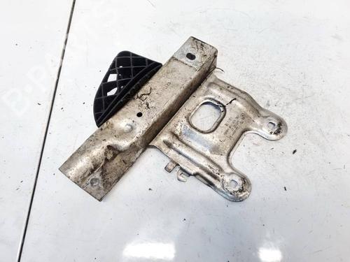 Used Front bumper bracket Front bumper bracket 35015470 35015470