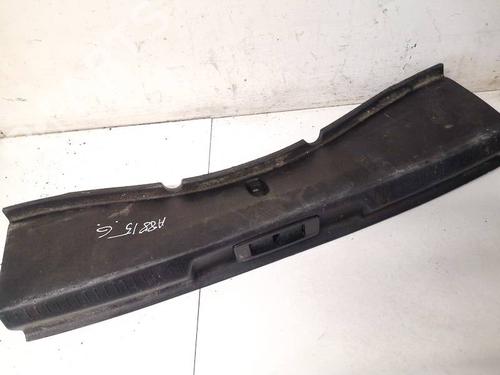 Estribo Estribo RENAULT LAGUNA III (BT0/1) 2.0 dCi (BT07, BT0J, BT14, BT1A, BT1S) (131 hp) 35332461 35332461
