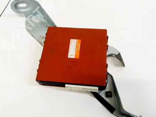 Used Electronic module Electronic module LEXUS RX (_U3_) 400h AWD (MHU38_) (211 hp) 32605385 32605385