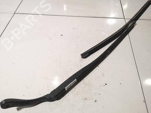 Used Front windshield wiper arm Front windshield wiper arm 38494721 38494721
