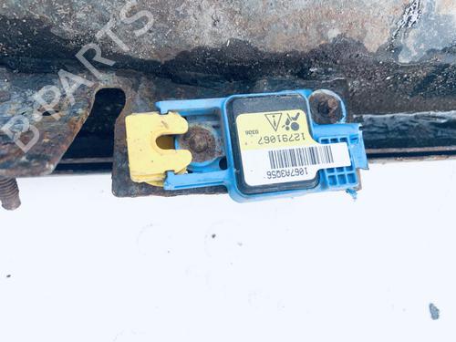 Used Electronic module Electronic module SAAB 9-3 (YS3F, E79, D79, D75) 2.2 TiD (125 hp) 33068699 33068699